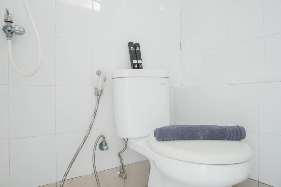 Comfort Studio Room At Bassura City Apartment Apartment in Jakarta