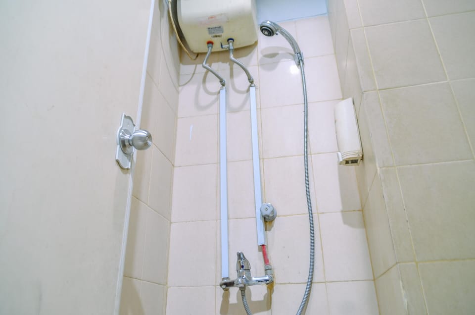 Homey And Simple Studio At Serpong Greenview Apartment Apartment in Indonesia
