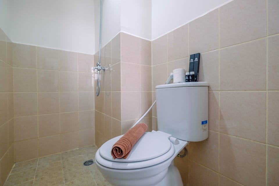 Room | Bathroom | Shower, towels