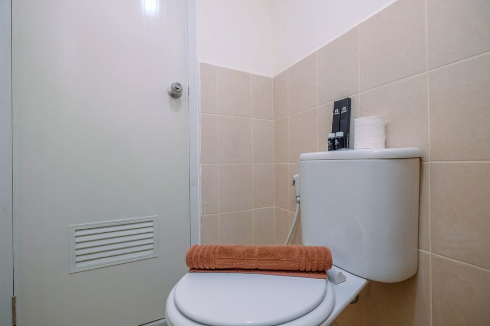 Room | Bathroom | Shower, towels