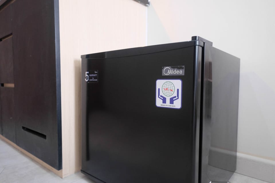 Room | Mini-refrigerator