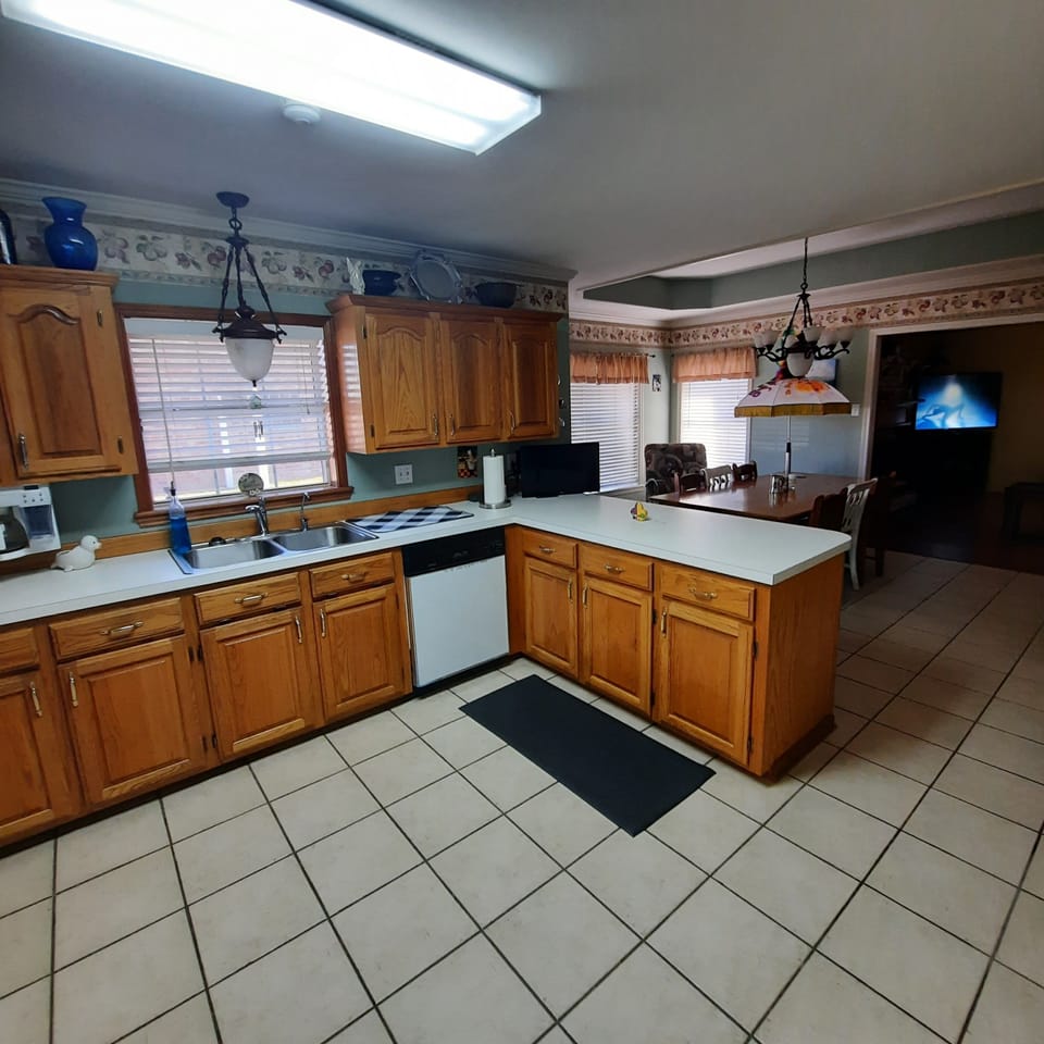 Fully stocked kitchen