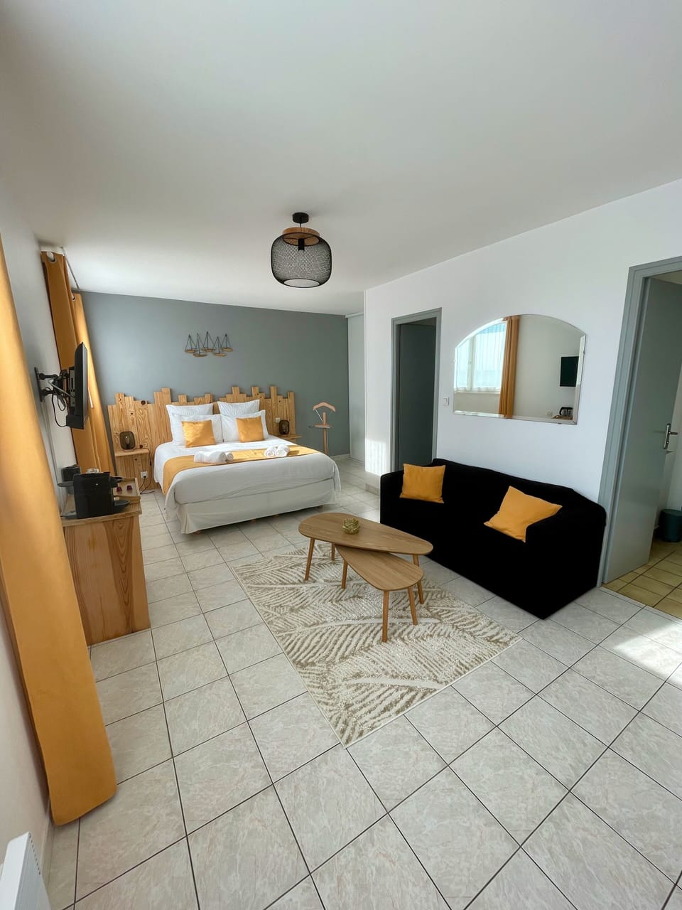 Ile d'Aix | Iron/ironing board, free WiFi