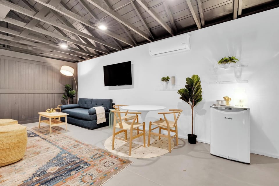 Pool house lounge area.
