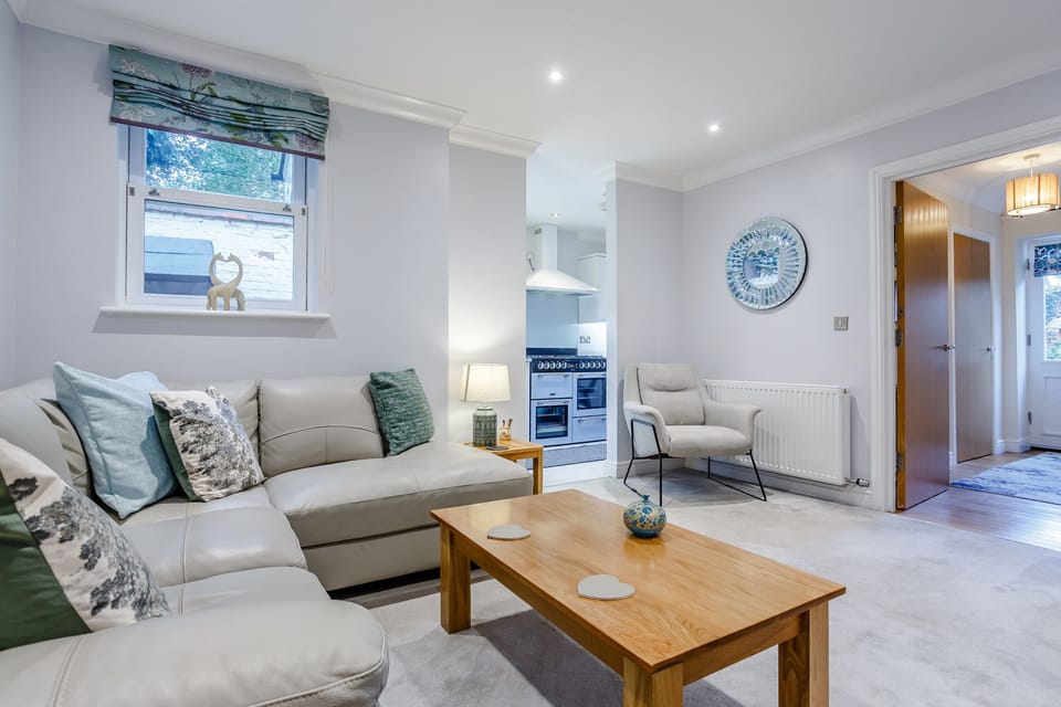 Cottage | Interior