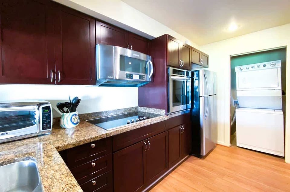 Kitchen and Washer & Dryer