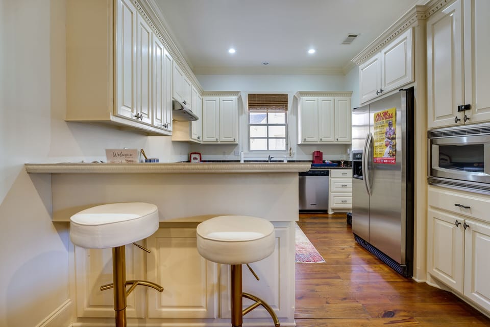 Kitchen | Breakfast Bar | Drip Coffee Maker