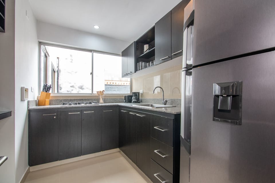 Fully equipped kitchen 