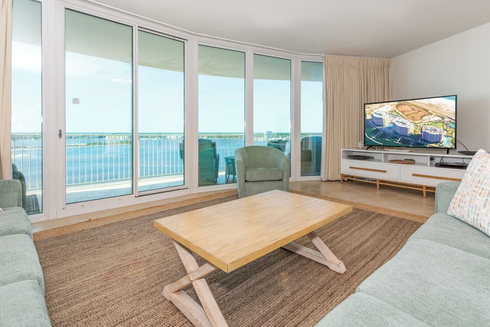 Caribe Resort C1104 Living Room