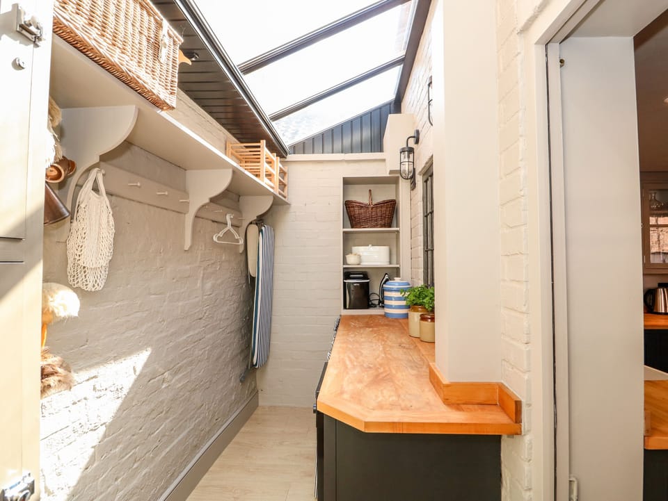 Cottage | Interior