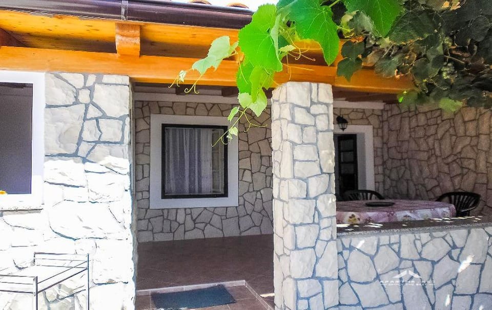 Apartment | Balcony