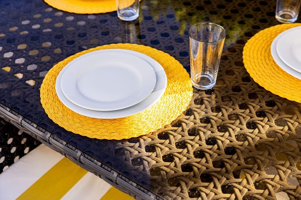 Enjoy meals by the water with fresh air, sunshine, and plenty of space for everyone.