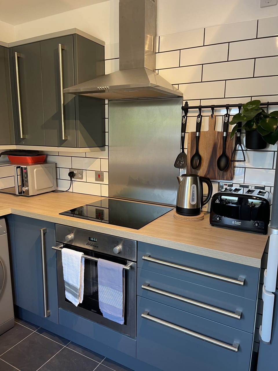 House, Private Bathroom | Shared kitchen | Highchair