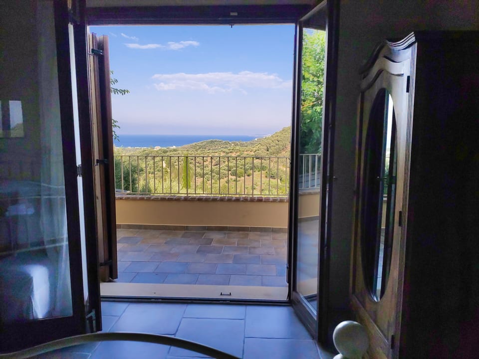 Traditional Villa | Beach/ocean view