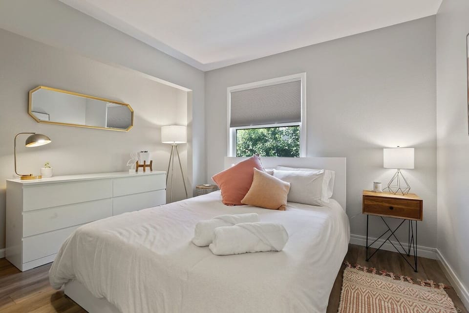Bedroom 3 - Full dresser and mirror for getting ready
