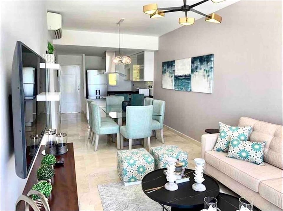 Condo, 2 Bedrooms, Smoking, Balcony | Dining room