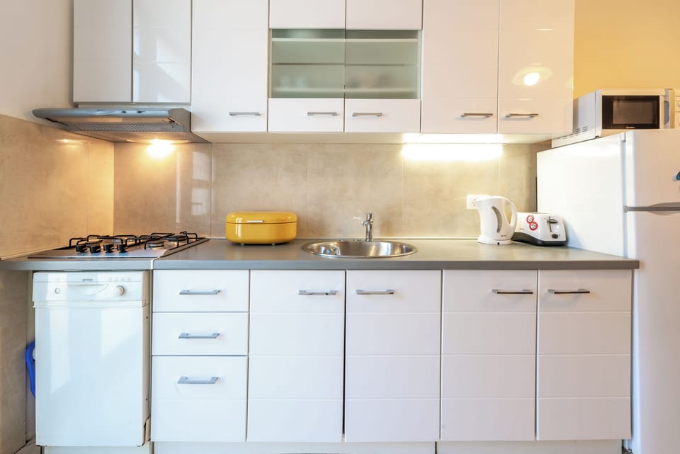Apartment, 2 Bedrooms, Smoking, Terrace | Interior