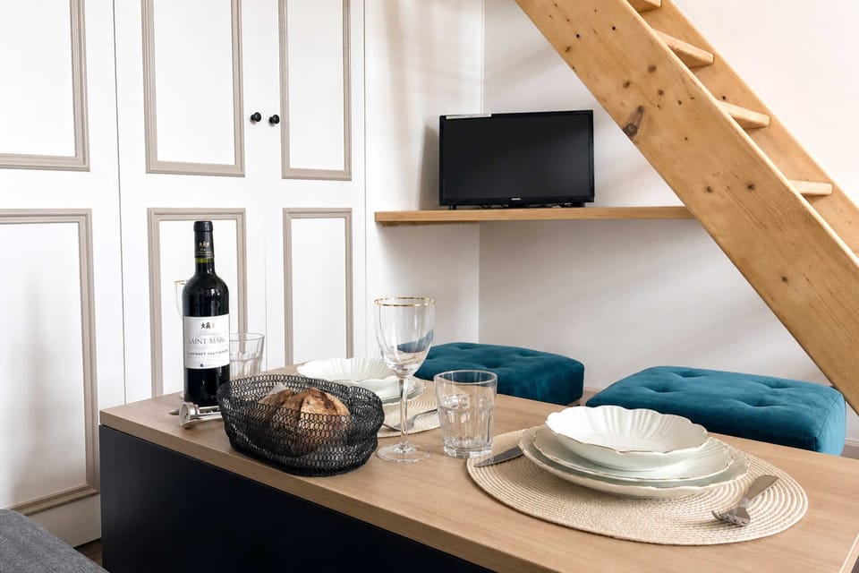 A cosy dining space
