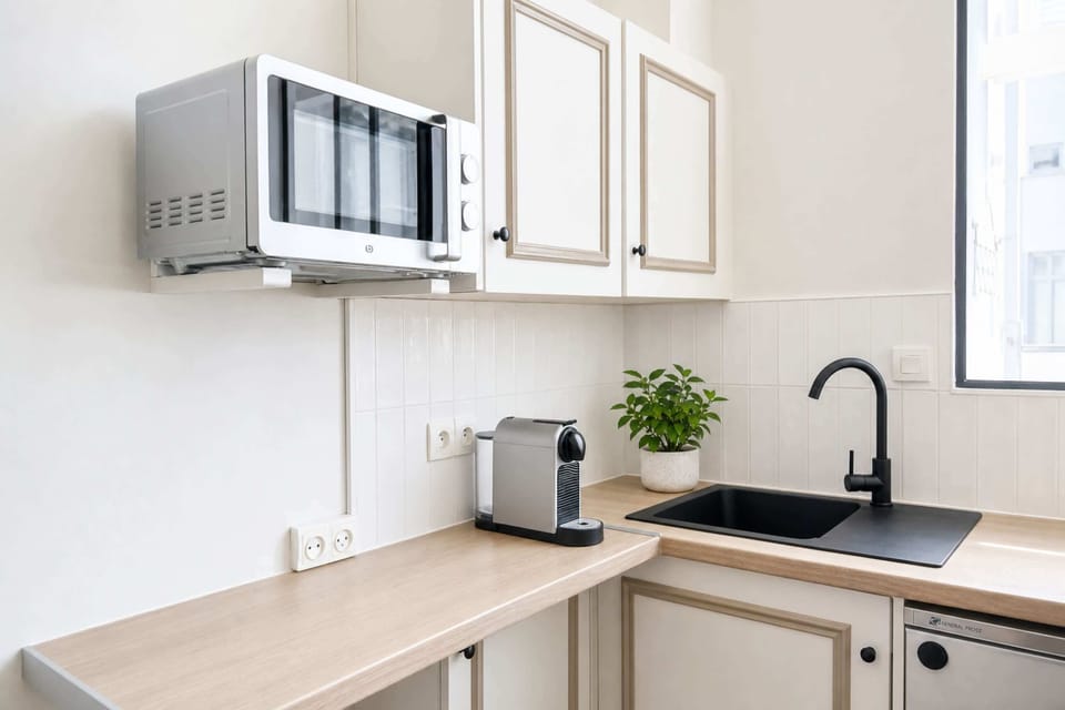 Well equipped kitchen
