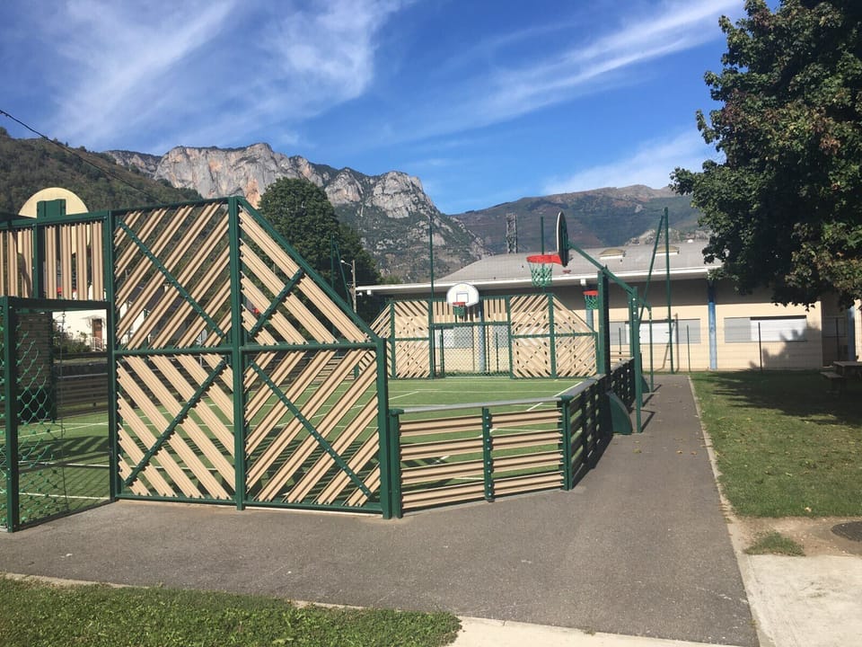 Sport court