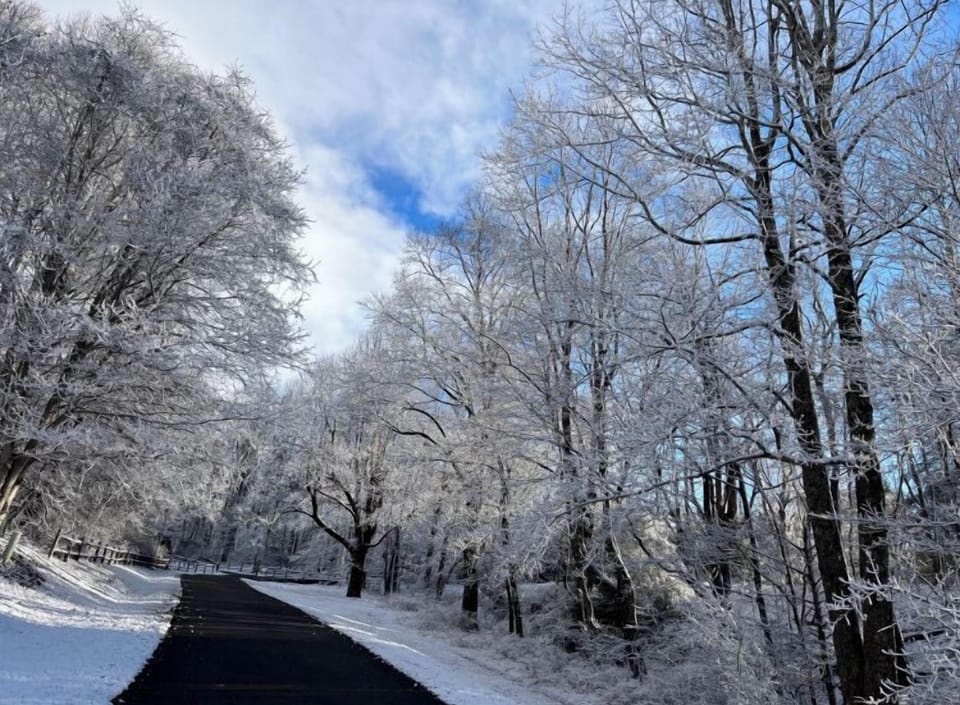 Chilly morning in the Doe Run community after a small snowstorm the night before