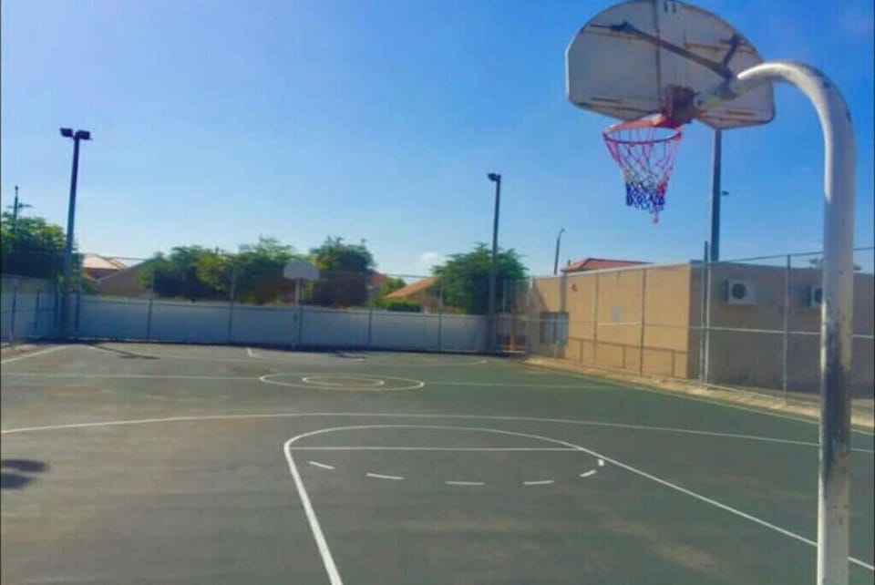 Sport court