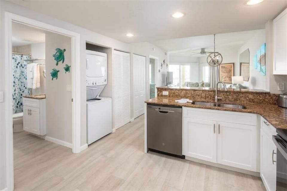 Washer & Dryer in unit
