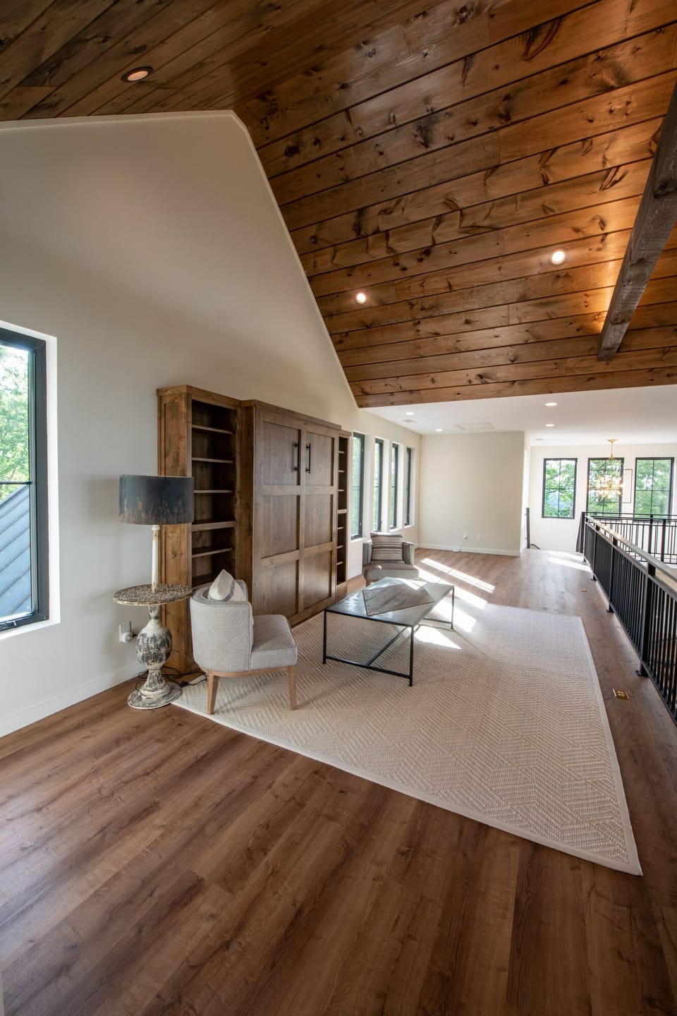 Loft with Built In Queen Murphy bed
