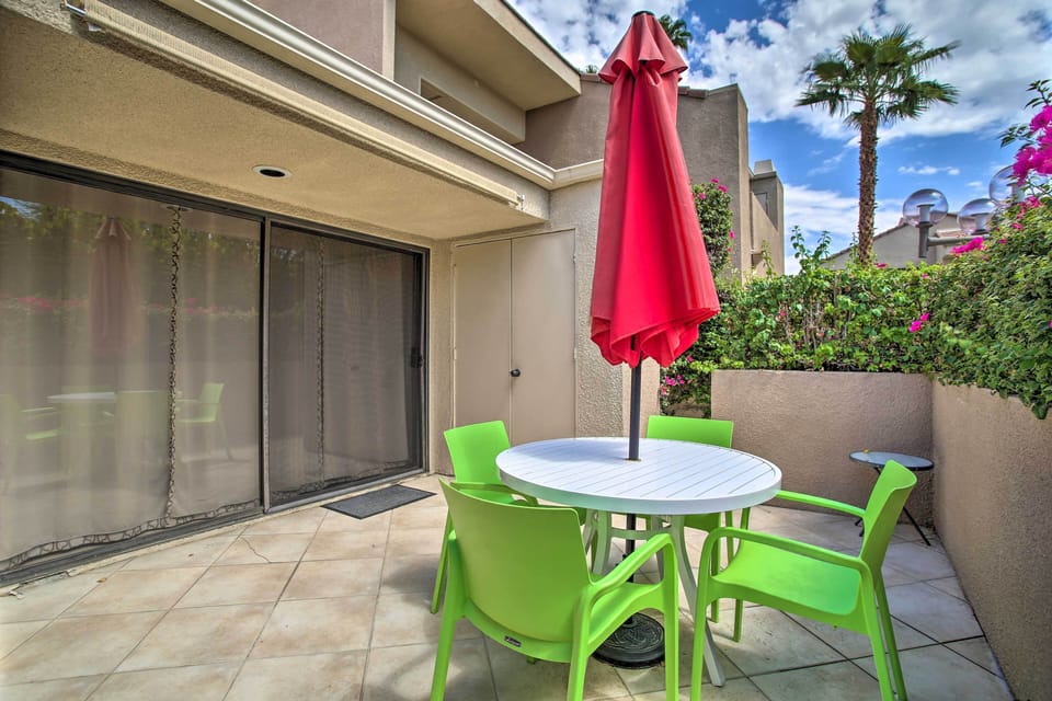 Private Patio | Propane Grill | Mountain Views
