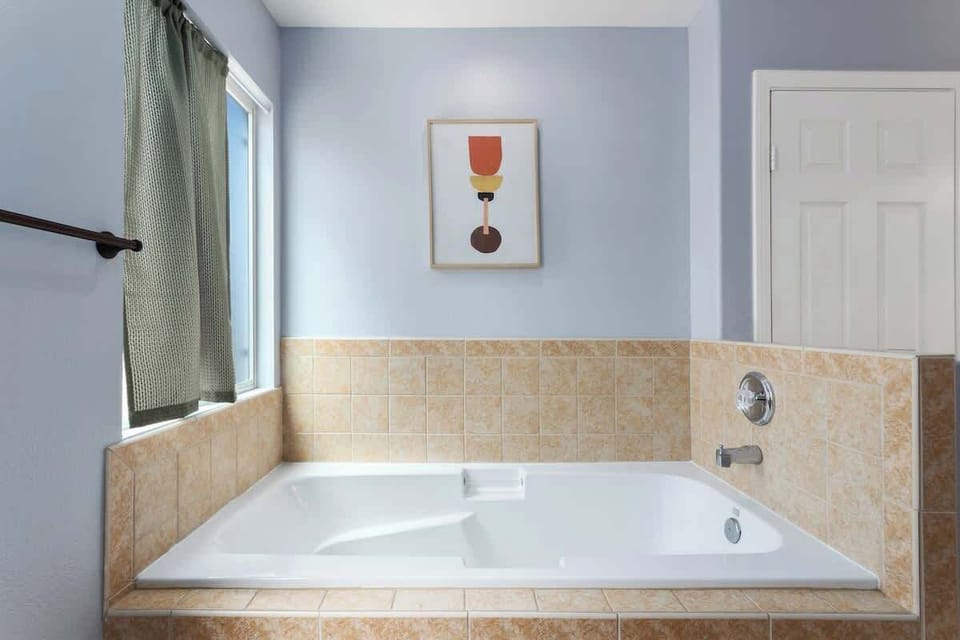 Luxurious bathtub for your enjoyment and relaxation.