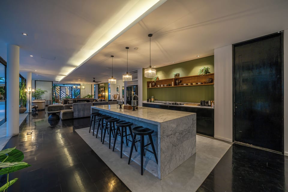 Luxury Villa, 6 Bedrooms | Private kitchen | Full-size fridge, microwave, stovetop, cookware/dishes/utensils
