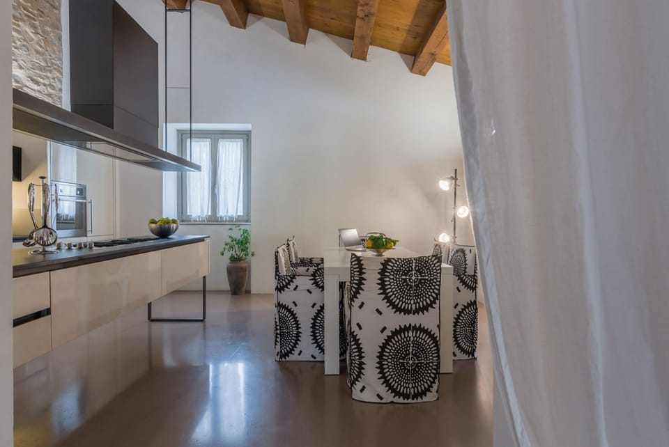 Villa Sabrina 12 (7083)