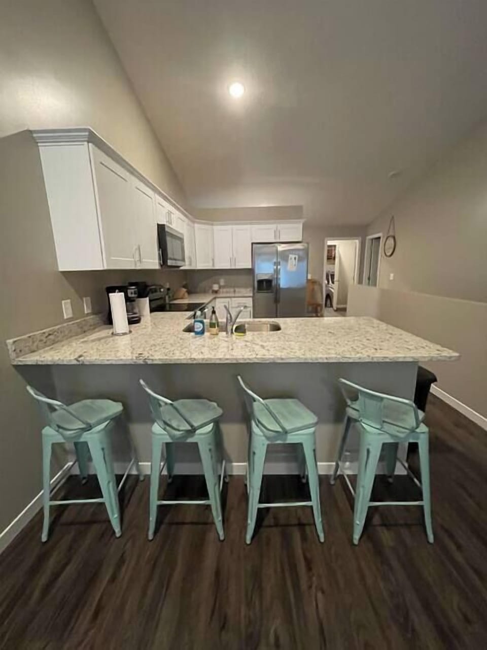 Your group's central hub for quick bites and good times.