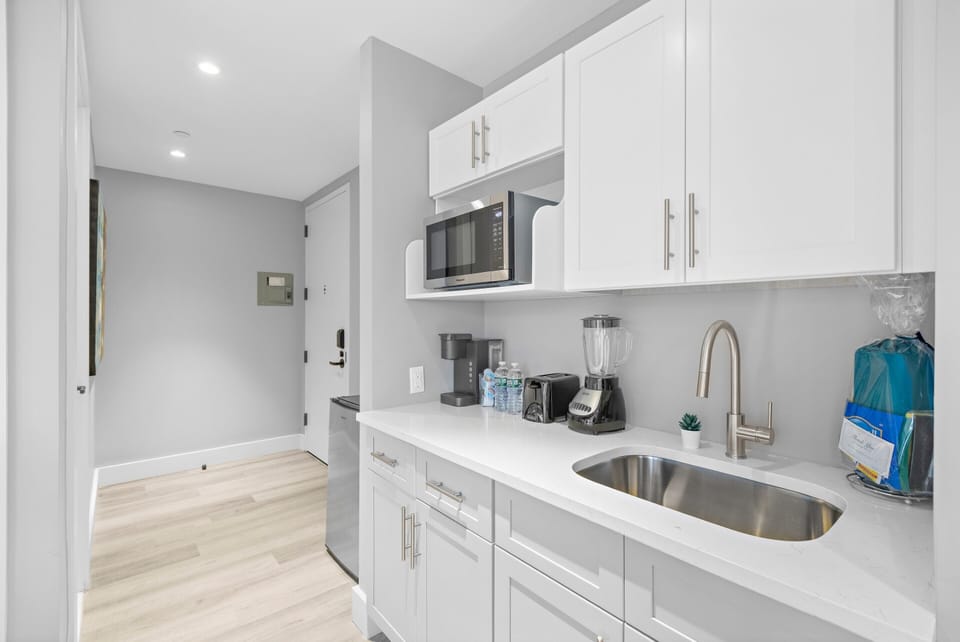 Private kitchenette
