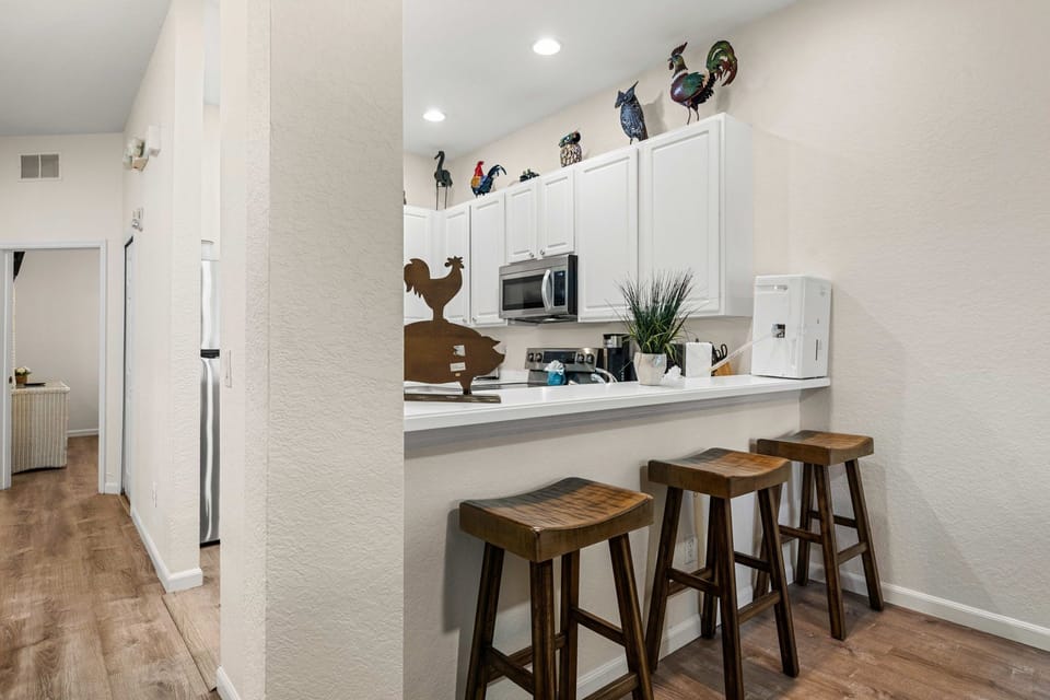 15-web-or-mls-LetsGoClick-015