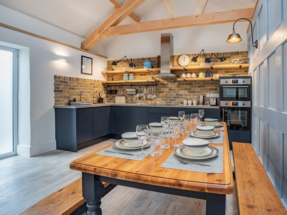 Dining Area | Cowshed 2 - Cowshed Cottages at Travellers Rest Yard, Llanboidy