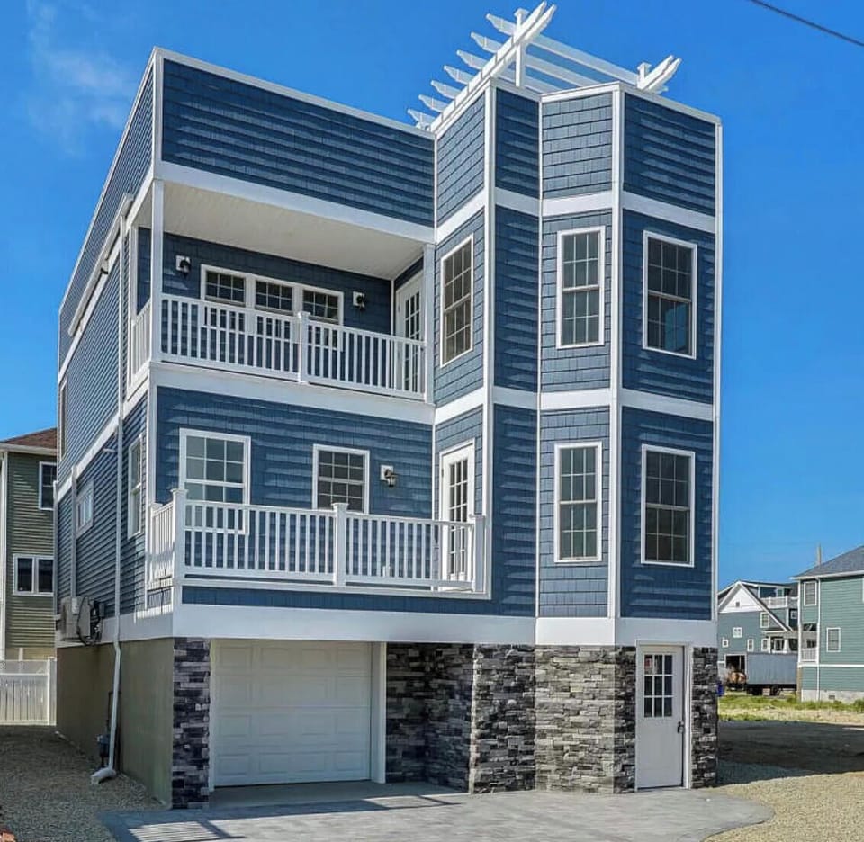 5 Fielder Ave Seaside Heights NJ