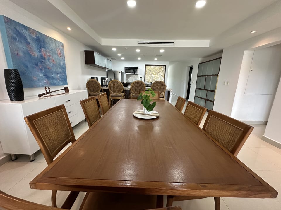 Superior Apartment, 3 Bedrooms, Marina View | Living area | 42-inch Smart TV with digital channels