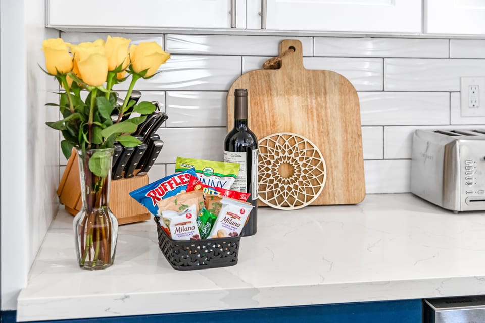 Welcome snacks and wine