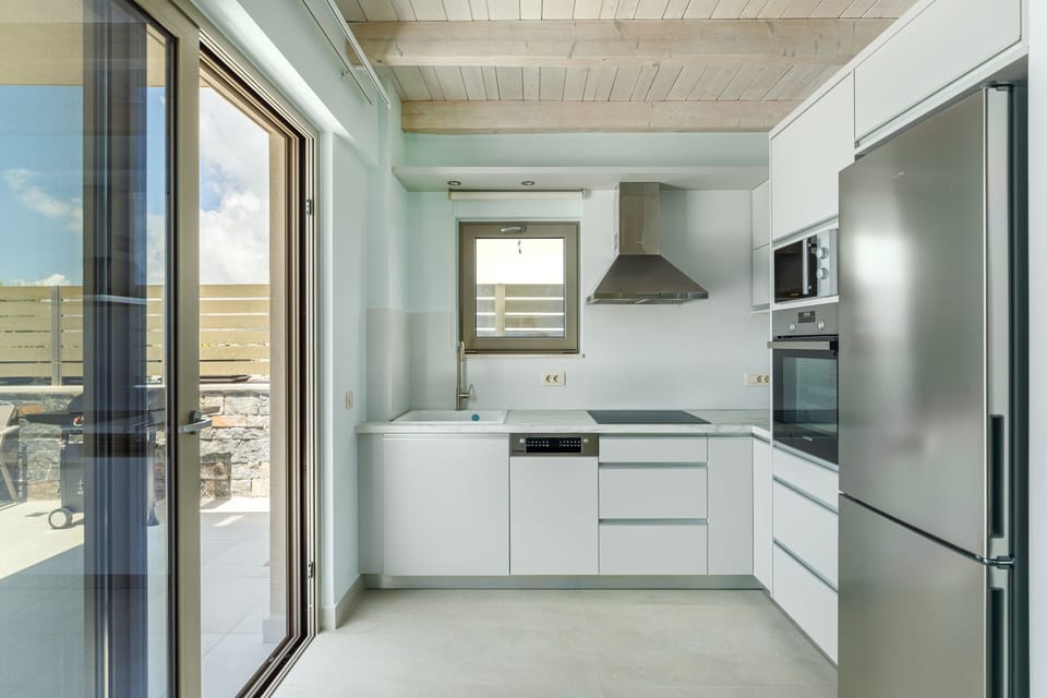 Exciting kitchen details.