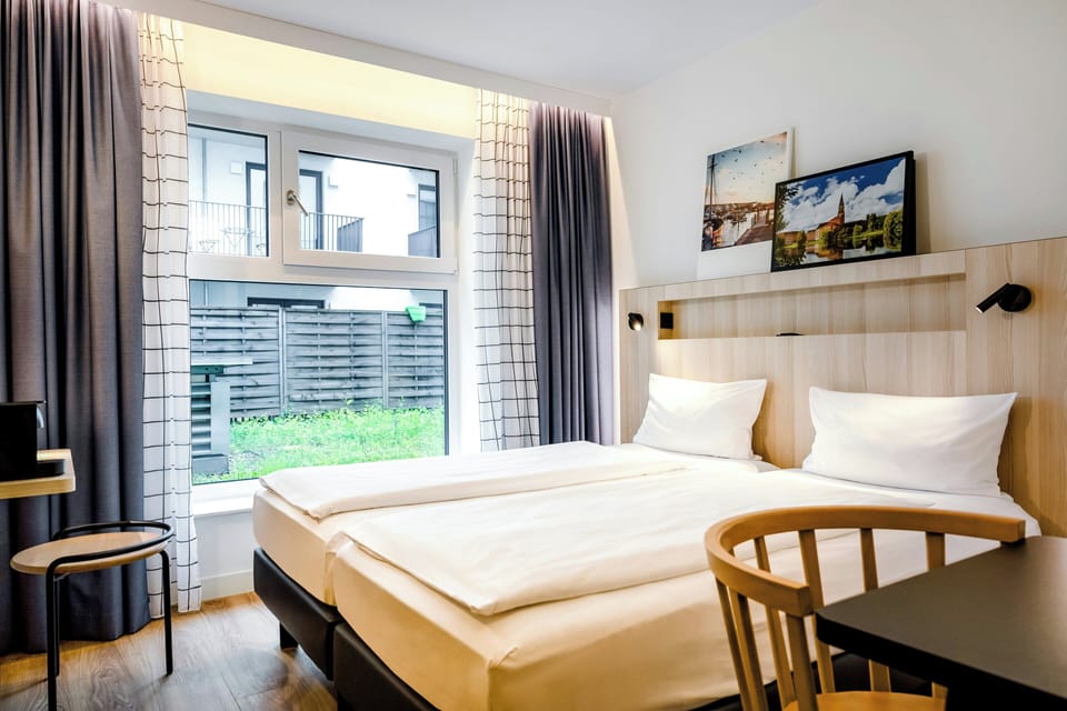 Room, 2 Twin Beds | Hypo-allergenic bedding available, blackout drapes, bed sheets