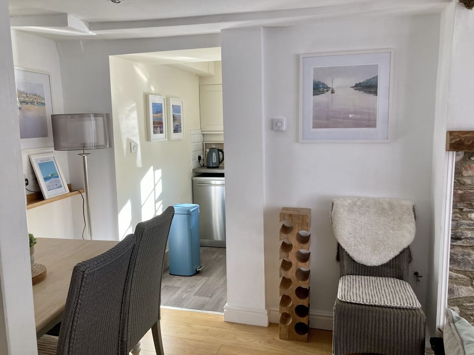 Cottage | Interior