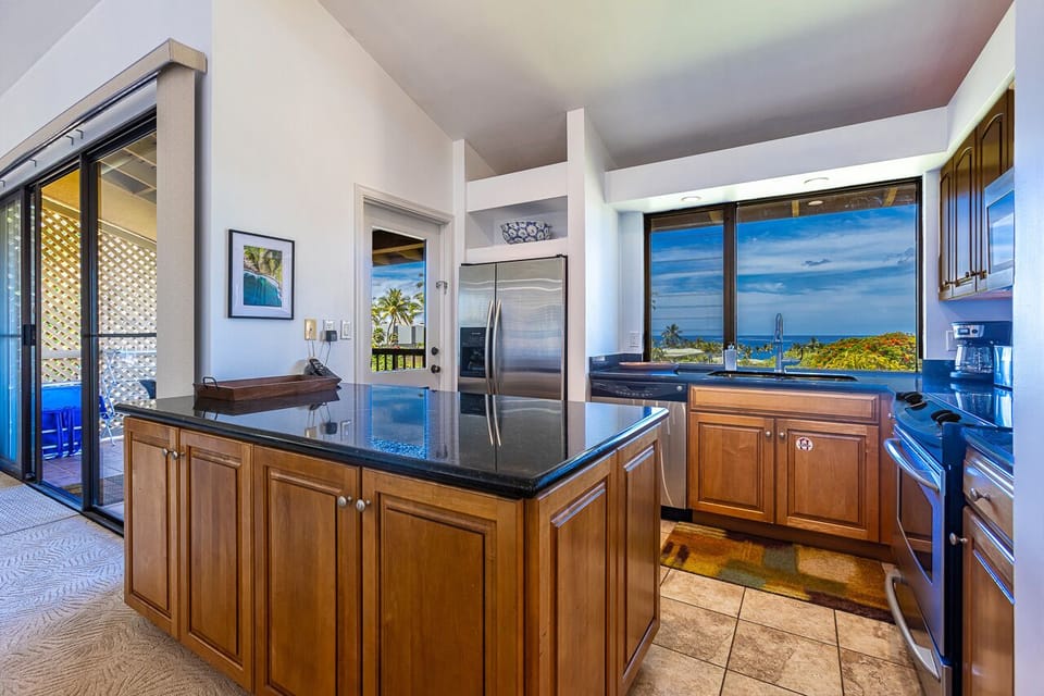 Access door to the lanai from the kitchen