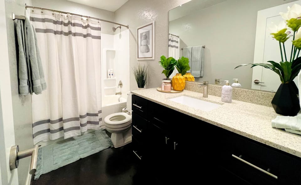 Bathroom (2)