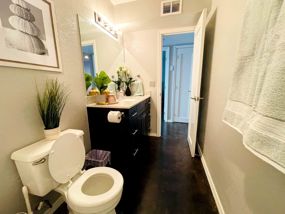 Bathroom (1)