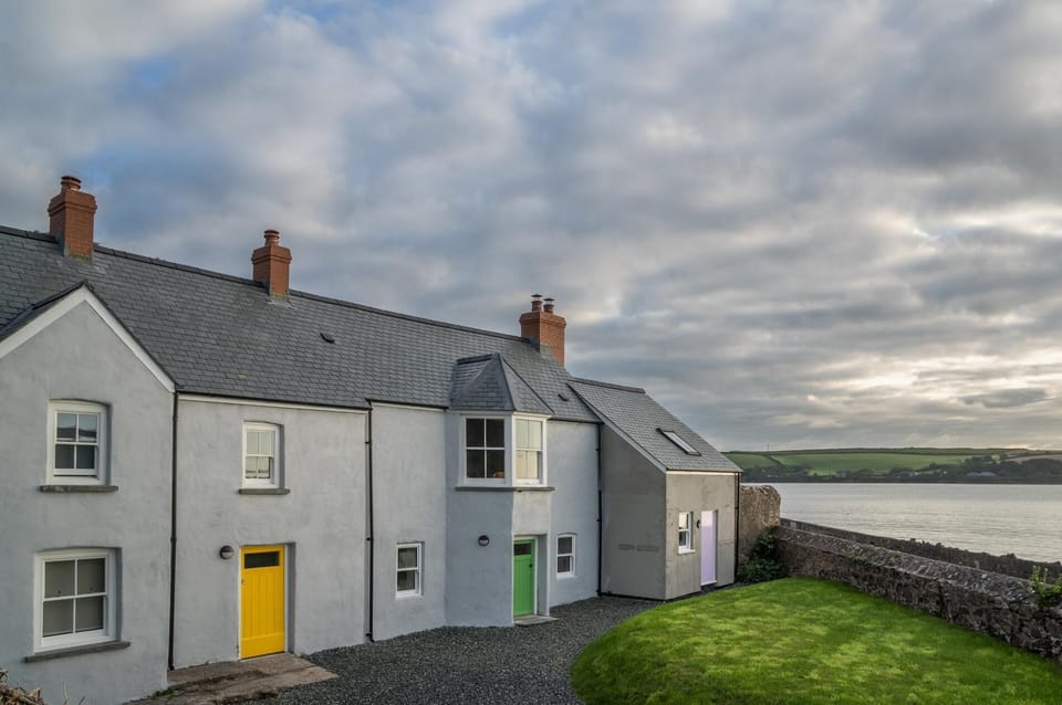 Brook Cottage - 1 Bedroom Cottage - Dale (6056)
