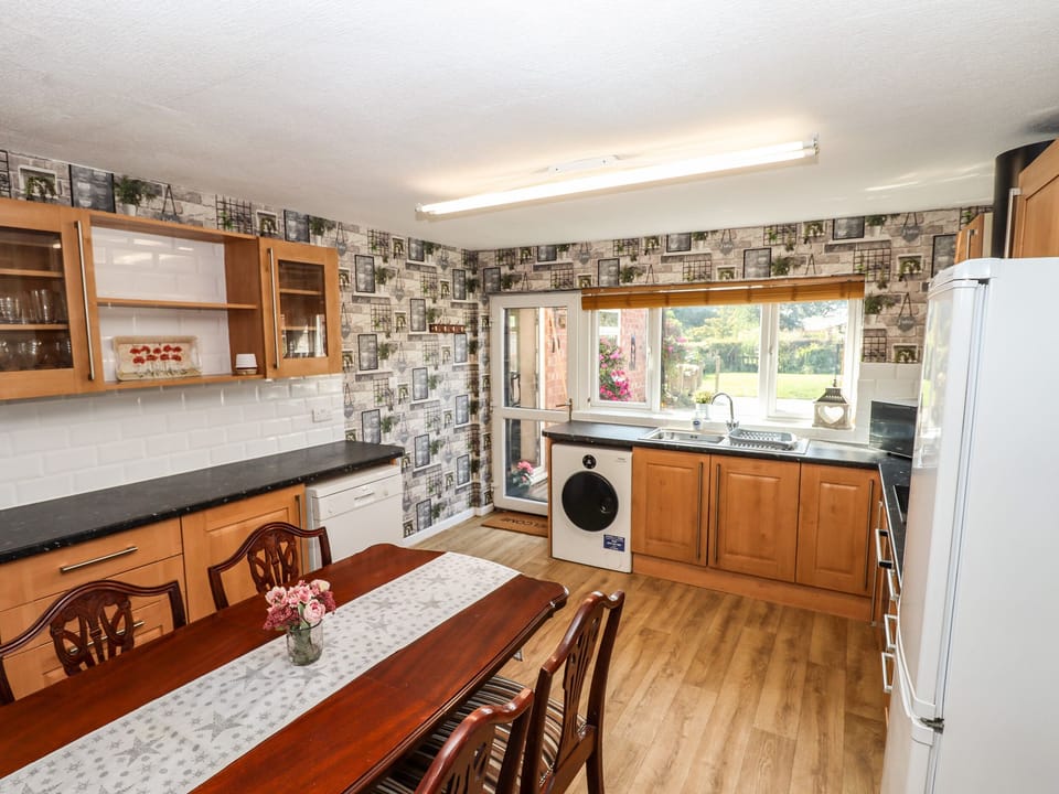 Cottage | Interior