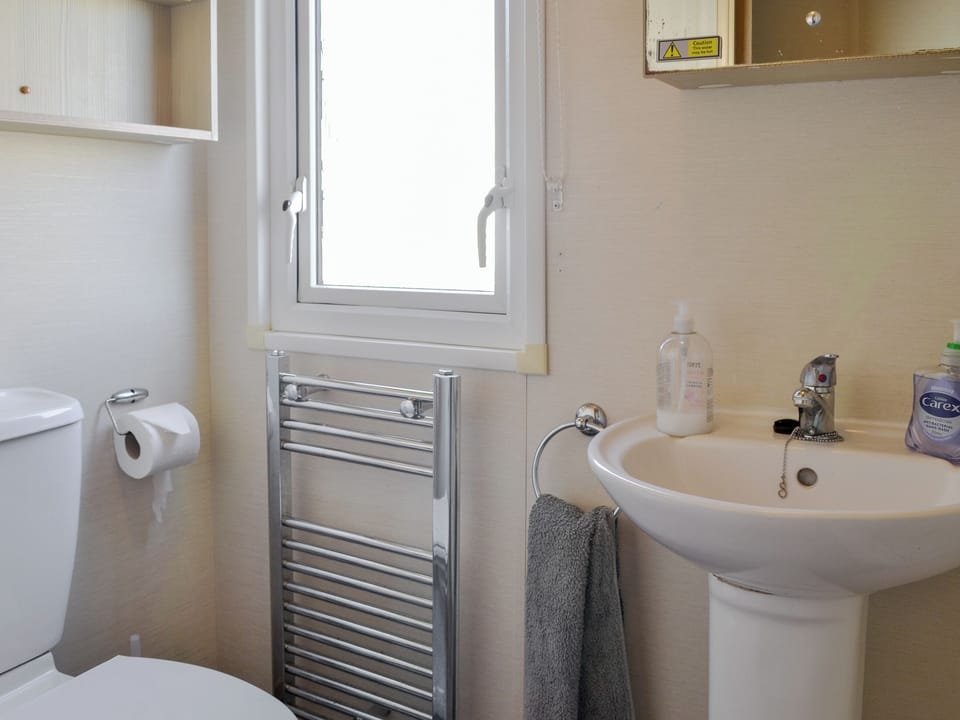 Shower room | Loch View, Stranraer