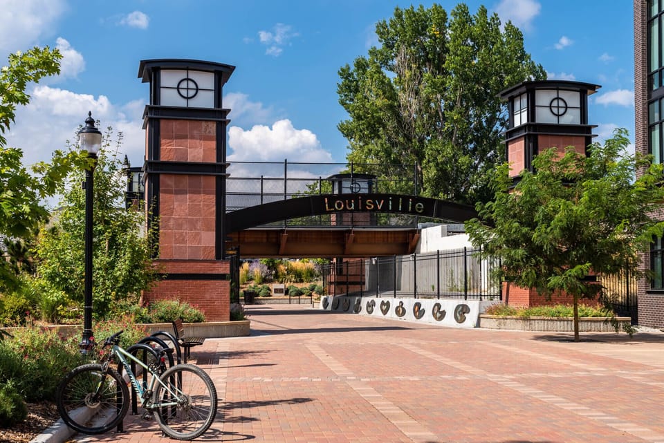 Entrance to historic Louisville