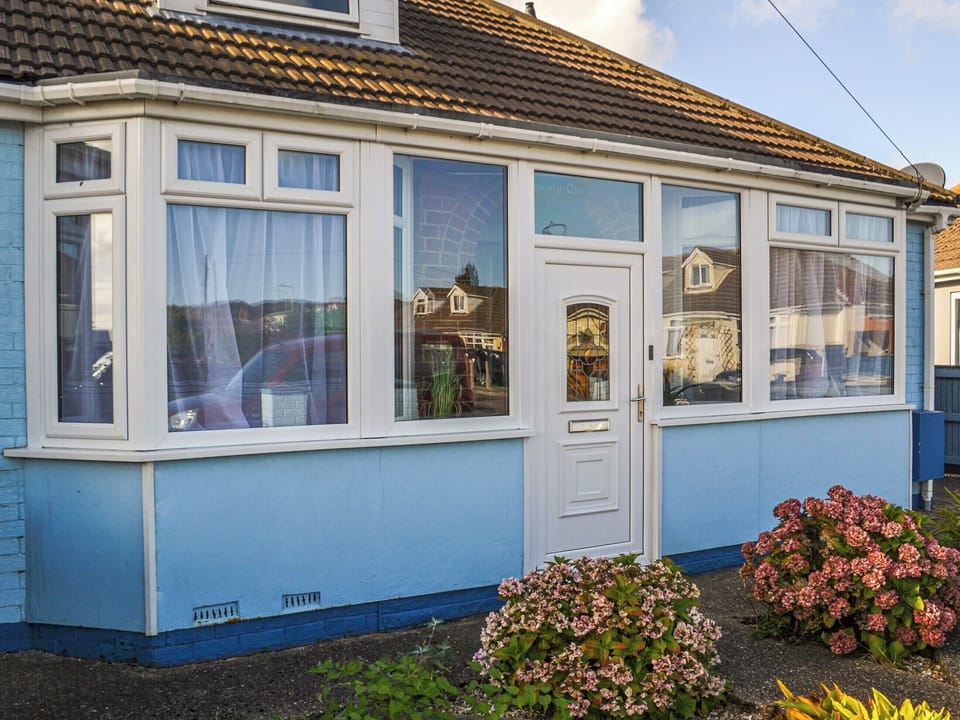 Exterior | Joe&rsquo;s Place, Mablethorpe